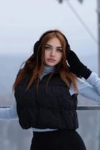 Заказать девушку от 3000 руб в час (Аня, 21 лет)